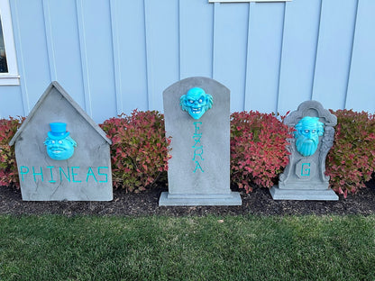 HM Hitchhiking Ghost Tombstones