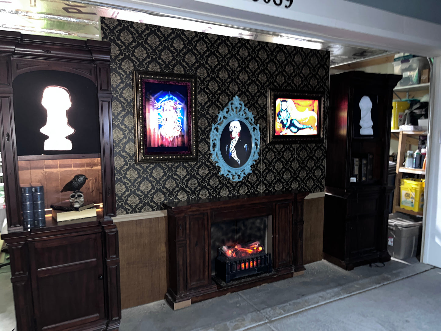 Haunted Mansion Gallery-Library with Animated Portraits