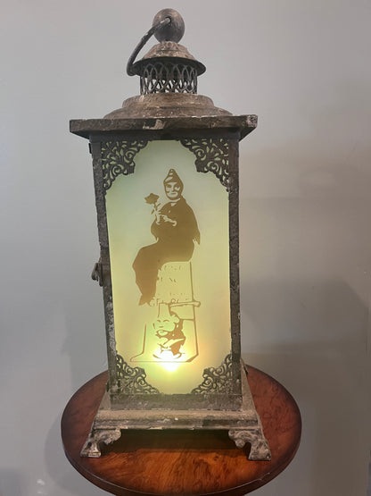 Haunted Mansion Stretching Portraits Lantern