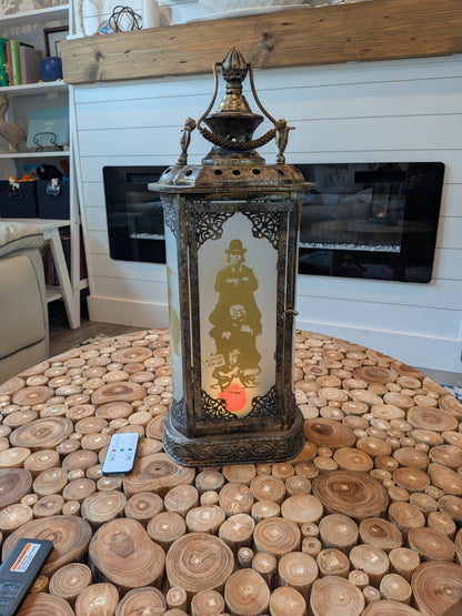 HM Stretching Room Portraits Lantern w/Bat Stanchion Finials
